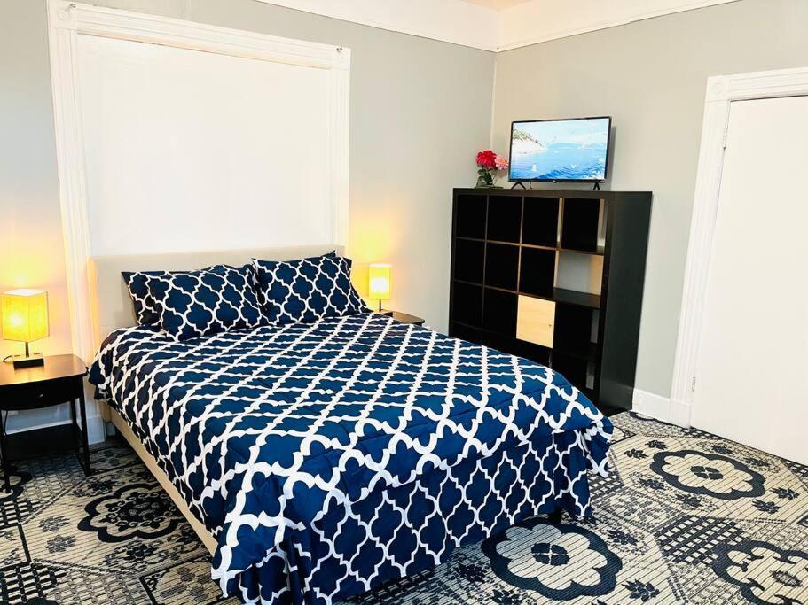 3 Bedrooms 2 Stops To Manhattan 纽约 外观 照片