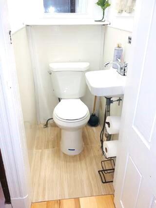 3 Bedrooms 2 Stops To Manhattan 纽约 外观 照片